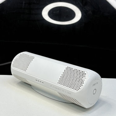 Esterilizador de aire portátil con 9W de potencia y bajo ruido de 32~40dB(A) para espacios compactos de 303*130*110mm